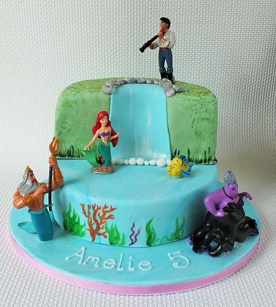Little Mermaid  - Cake by Candy's Cupcakes