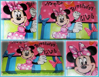 Minnie Mouse dots and stripes - Cake by Day