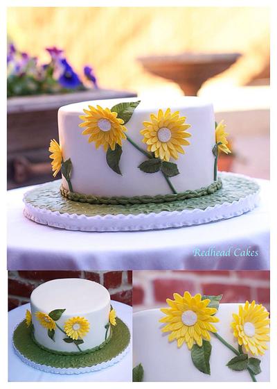 Daisy Flower Cake - Cake by RedHeadCakes
