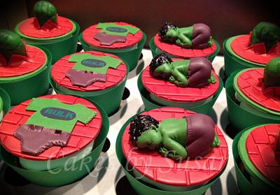 Hulk baby shower cupcakes - Cake by Skmaestas