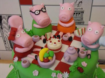 Peppa Pig - Cake by Lisa Pallister