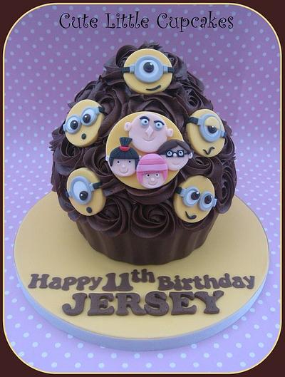 'Despicable Me' Giant Cupcake - Cake by Heidi Stone
