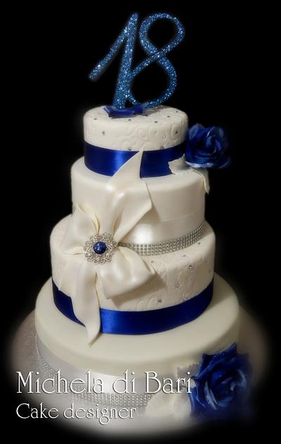 Blue & White cake ♥ - Cake by Michela di Bari