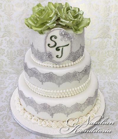 Vintage Wedding Cake - Cake by Natalian Konditoria