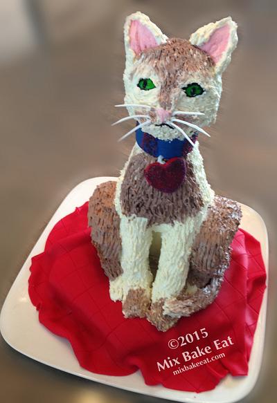 "A Cat Cake" she said... "A Cat Sitting Up" she said... "Oh, And With Jewelry" - Cake by Mix Bake Eat