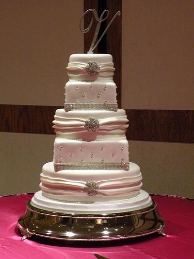 It's all about the Bling!!  - Cake by Teresa Cunha
