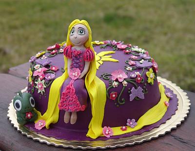Tangled - Cake by Zaneta