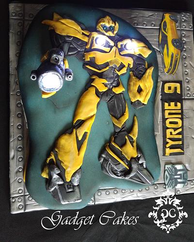 2D/3D Transformers Bumble Bee Cake - Cake by Gadget Cakes