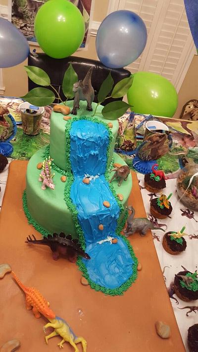 Dinasour cake for my son  - Cake by Missybloop