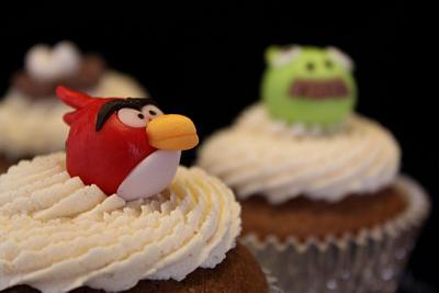 Angry Birds Cupcakes - Cake by Jewell Coleman