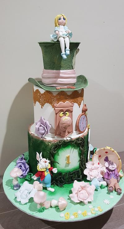 Alice in wonderland Cake  - Cake by Su Cake Artist 