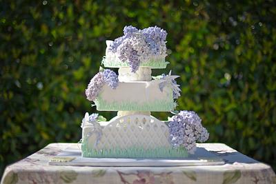 Spring Wedding Cake - Cake by Dolcezzeperlanima