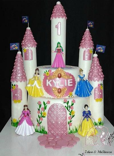 princess castle cake - Cake by Zahraa Fayyad