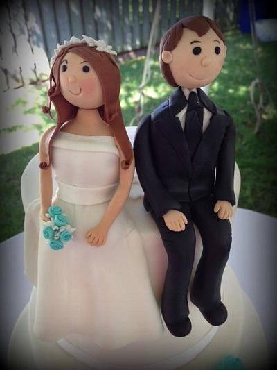 First tiime Bride and Groom cake toppers!!!! - Cake by DeliciasGloria