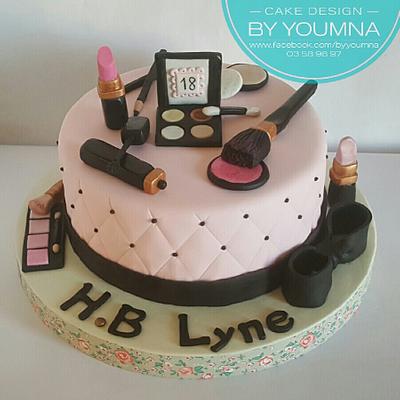 Makeup cake - Cake by Cake design by youmna 