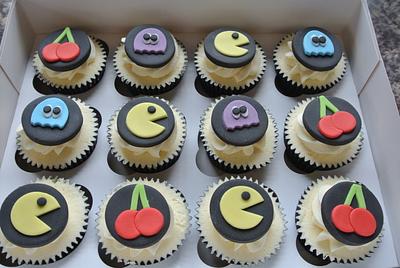 Pac Man Cupcakes - Cake by Alison Bailey