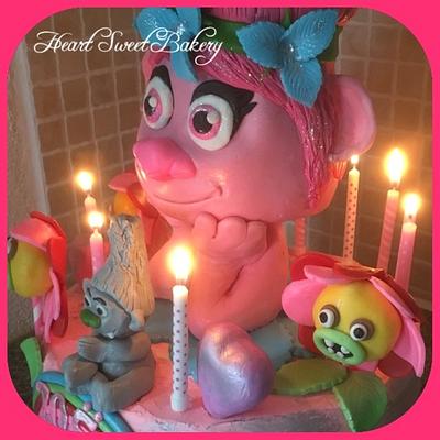 Cake poppy trolls rainbow - Cake by Heart