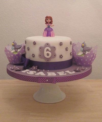 Princess Sofia - Cake by The Buttercream Pantry