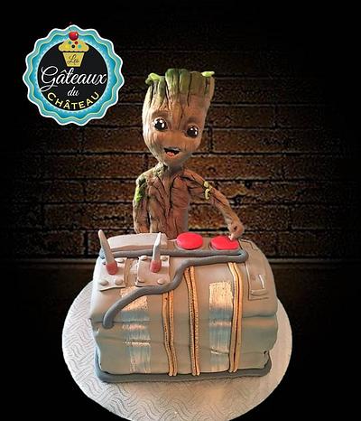Baby Groot cake - Cake by Les Gâteaux du Château