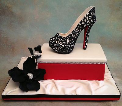 High heel stiletto shoe - Cake by Iris Rezoagli