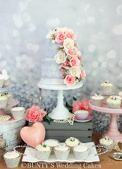 Pastel Rose - Cake by Bunty's Wedding Cakes