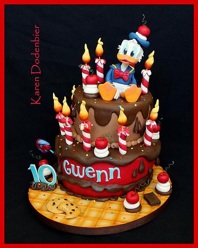 Donald Duck - Cake by Karen Dodenbier