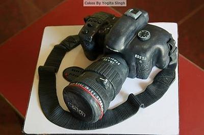 My DSLR Cake - Cake by Delish & Relish Cakes