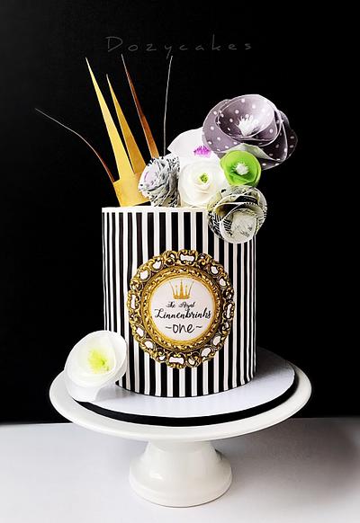 The Royal Linnenbrinks  - Cake by Dozycakes