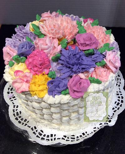 Buttercream frosting  - Cake by Ventidesign Cakes