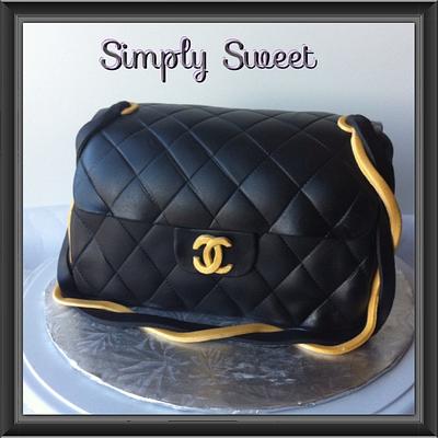 Chanel purse cake - Cake by Simplysweetcakes1