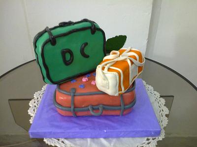My Little Baggage - Cake by Arte Pastel Repostería y Pastelería