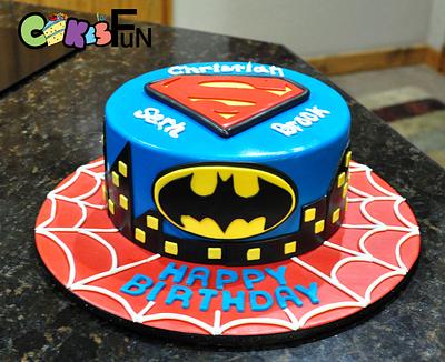 Super héros cake - Cake by Cakes For Fun