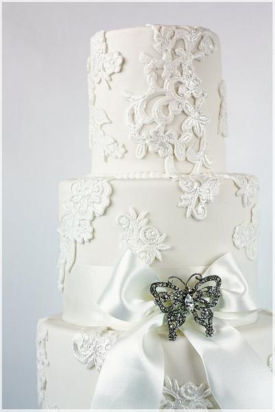 Ivory Lace Cake - Cake by SugaredSaffron