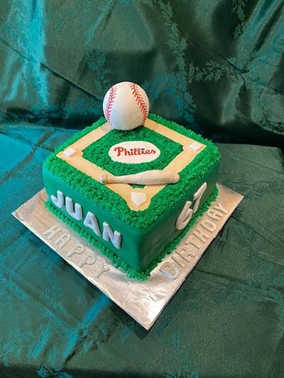 FOR A PHILLIES FAN - Cake by Julia 