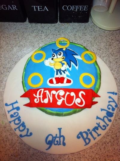 Sonic the Hedgehog - Cake by kim_g
