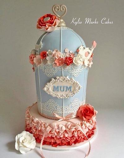 Vintage birdcage cake - Cake by Kylie Marks