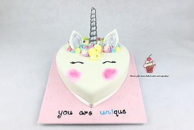 Unicorn Cake - Cake by Maria's