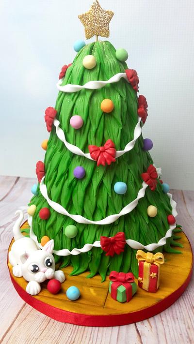 Christmas Tree Cat-astrophe  - Cake by JojosCupcakeMadness
