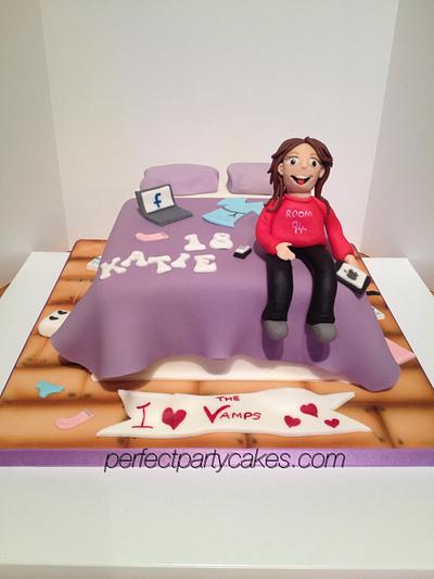 Bedroom cake  - Cake by Perfect Party Cakes (Sharon Ward)