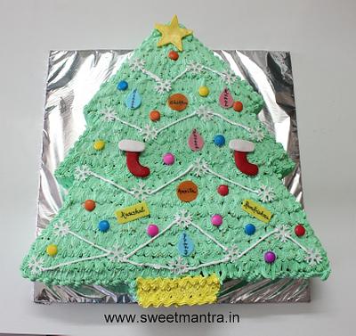 Christmas tree cake - Cake by Sweet Mantra Homemade Customized Cakes Pune