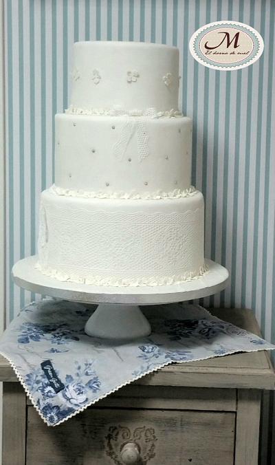  WHITE WEDDING  CAKE - Cake by MELBISES