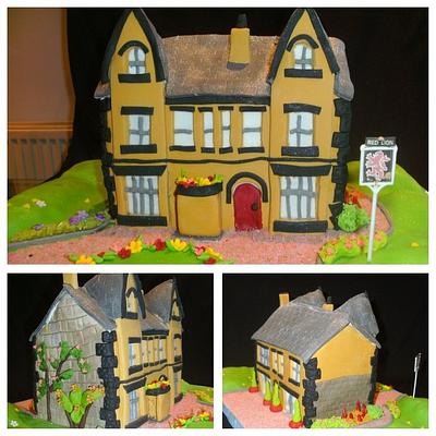 Tickety Boo Cakes - The Red Lion Public House - Cake by Tickety Boo Cakes