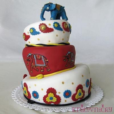 Topsy-Turvy India - Cake by Eva Kralova
