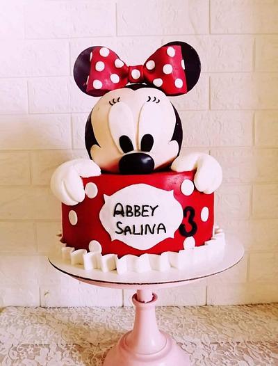 Minnie mouse cake - Cake by RekaBL86
