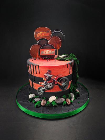 Motorcyclist - Cake by Dari Karafizieva