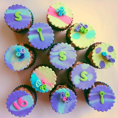 Sweet 16 Marbled Cupcakes - Cake by miettes