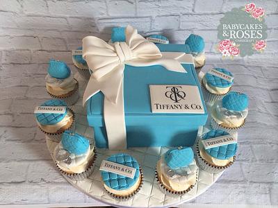 Tiffany Box Cake & Cupcakes - Cake by Babycakes & Roses Cakecraft