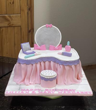 Dressing Table - Cake by Cakes For Fun