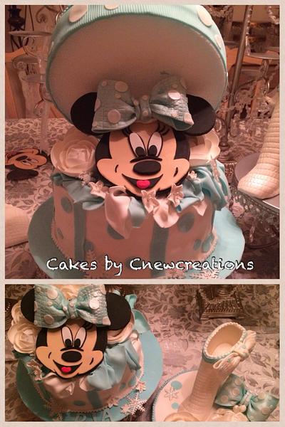 Winter wonderland Minnie Mouse  - Cake by Cakes by CNewCreations