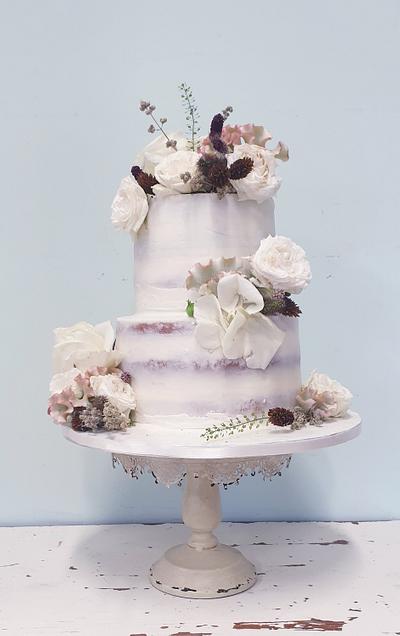 Semi naked weddingcake  - Cake by Judith-JEtaarten